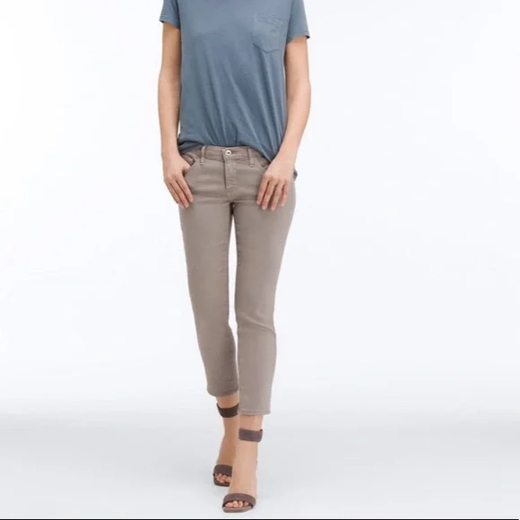 AG the Slit crop Jeans in gray